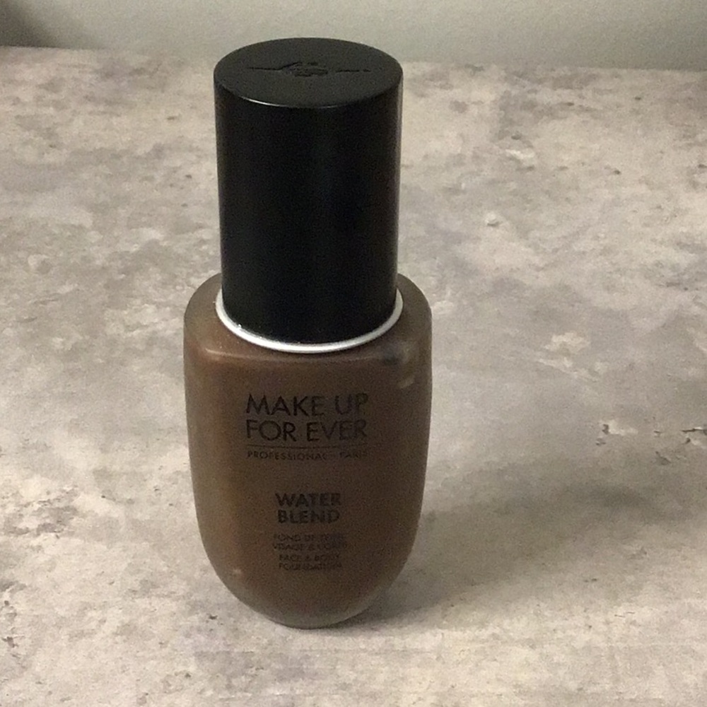 Make Up For Ever Water Blend Foundation R540